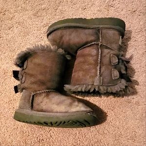 Size 7 Toddler Bailey Ugg Boots